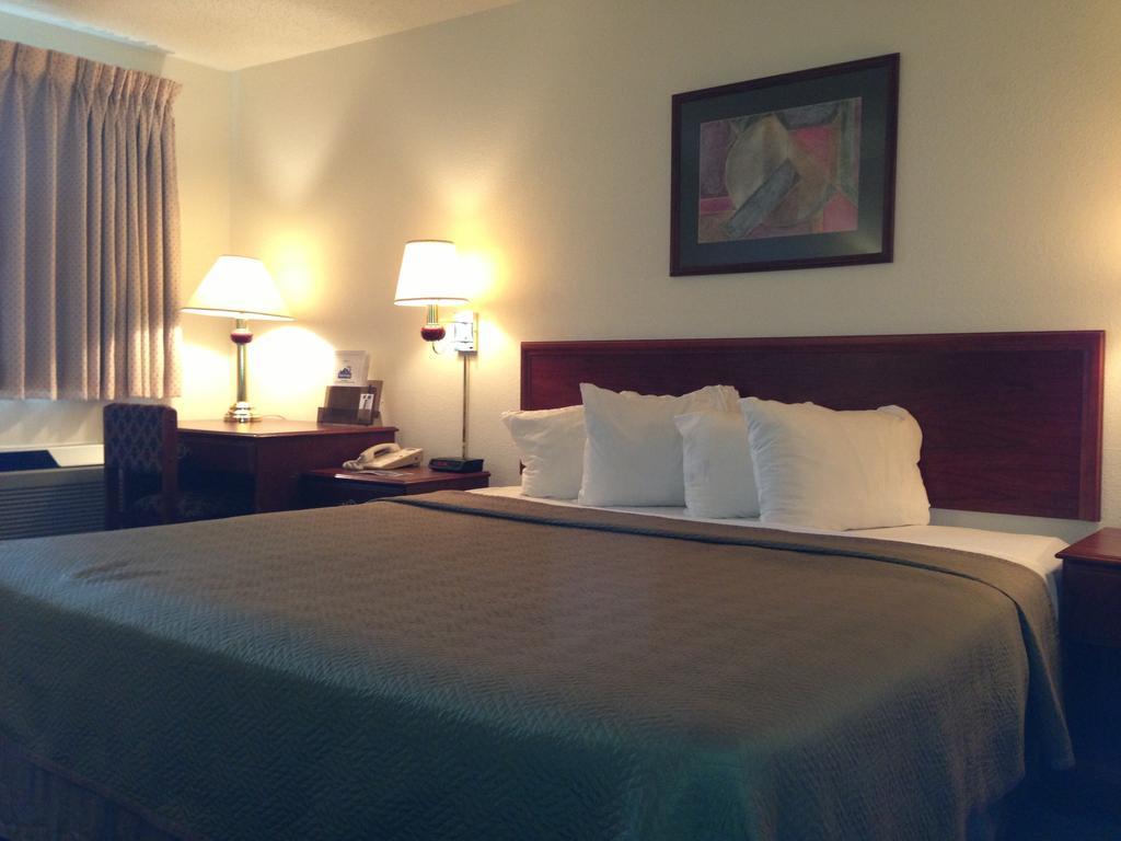 Days Inn By Wyndham Morton Rom bilde